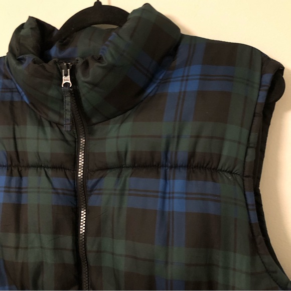 Old Navy Plaid Puffer Vest Jacket - Picture 2 of 7